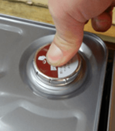 【一斗缶の開け方】クラウンキャップの開け方1